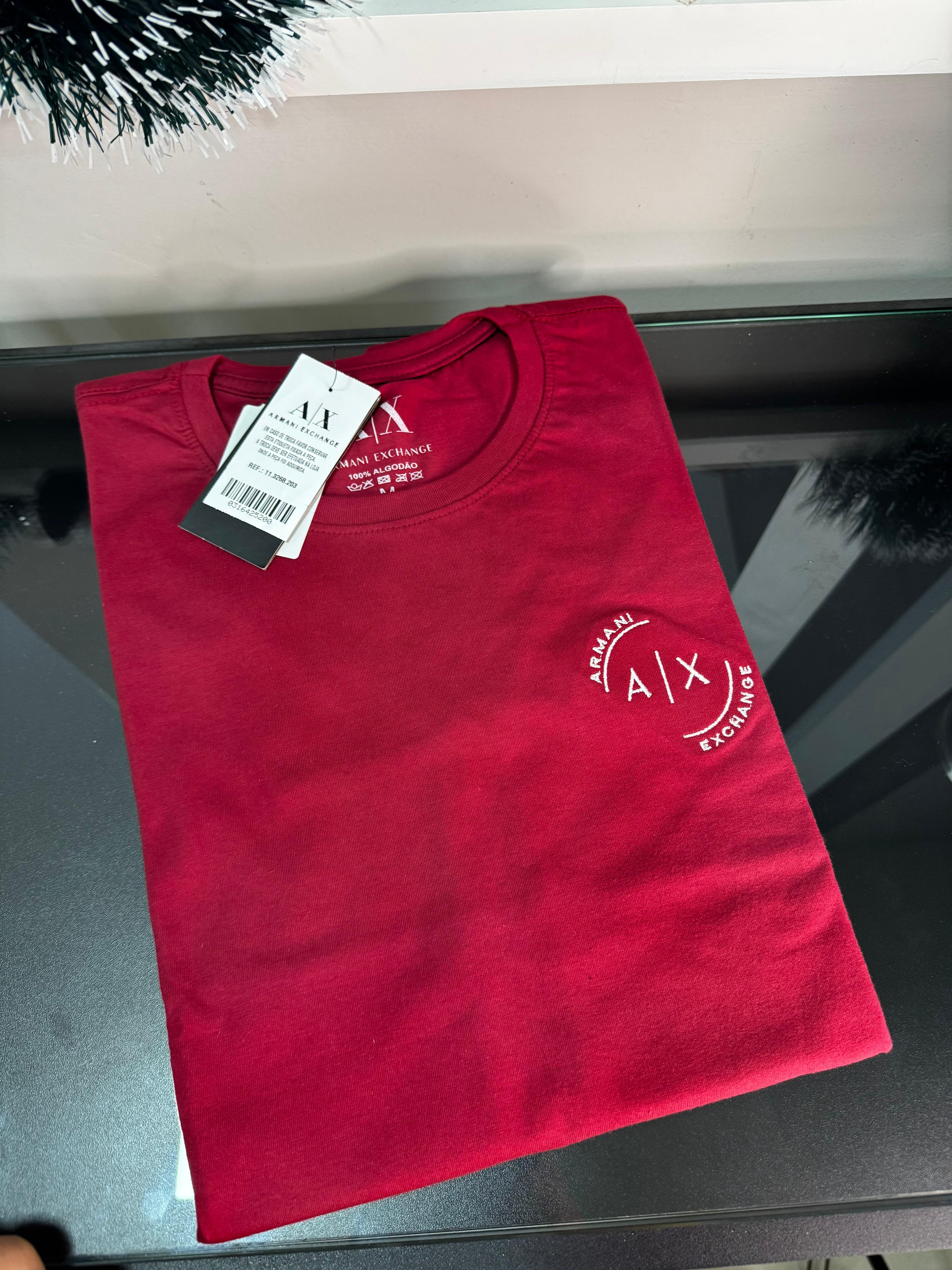 Camiseta Armani Vermelha