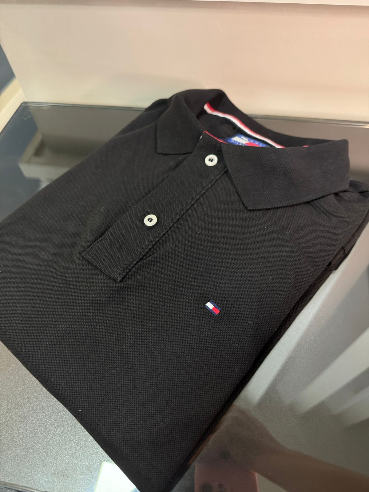 Gola Polo Tommy Preto