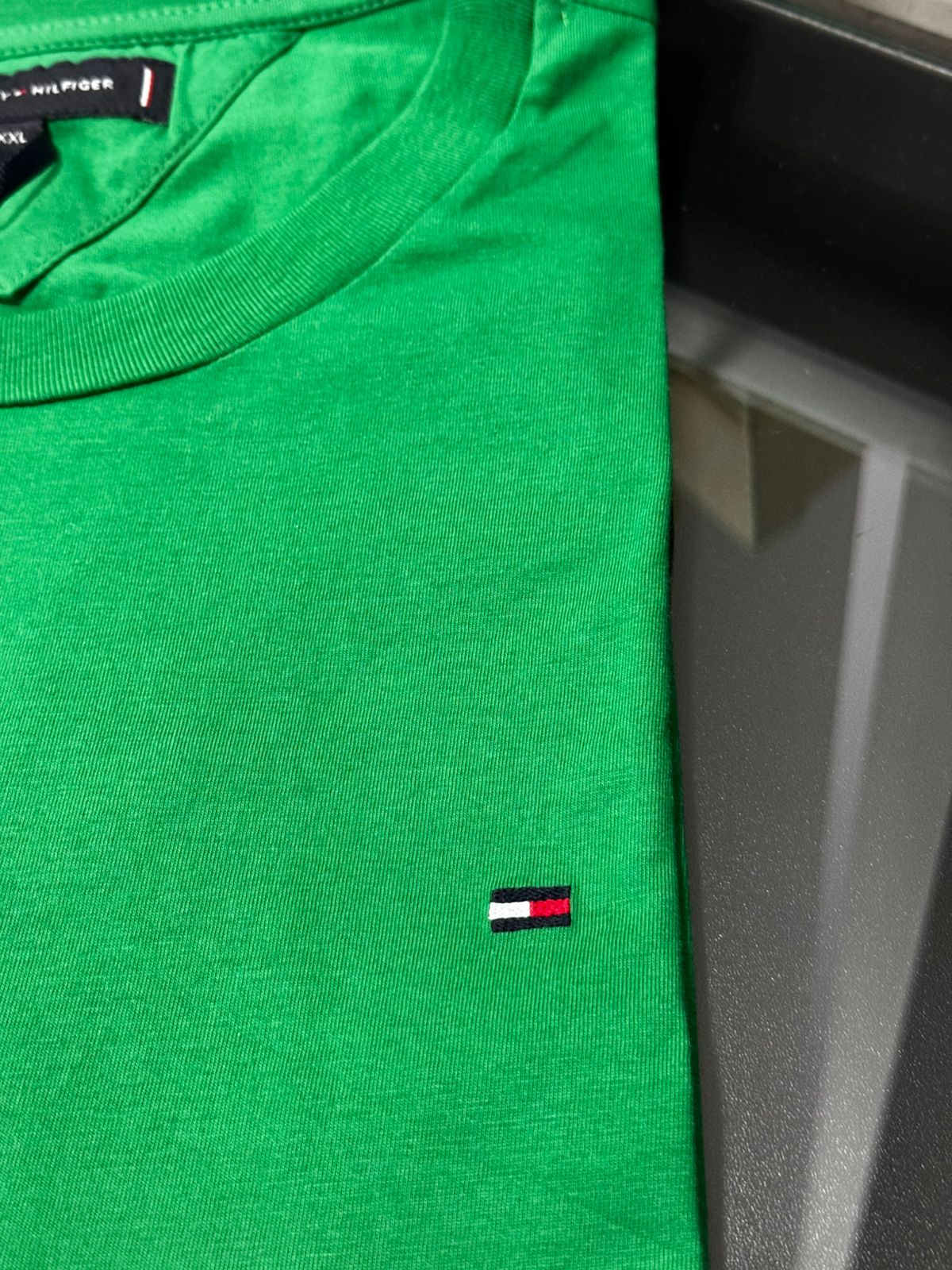 Camiseta Seda Pima Tommy Verde