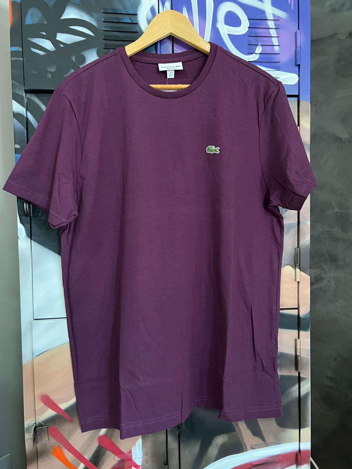 Camiseta Linha Griff Lacoste Roxo