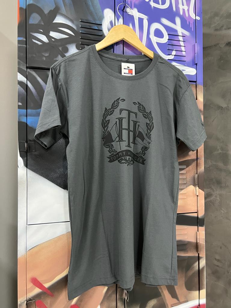 Camiseta Tommy Cinza