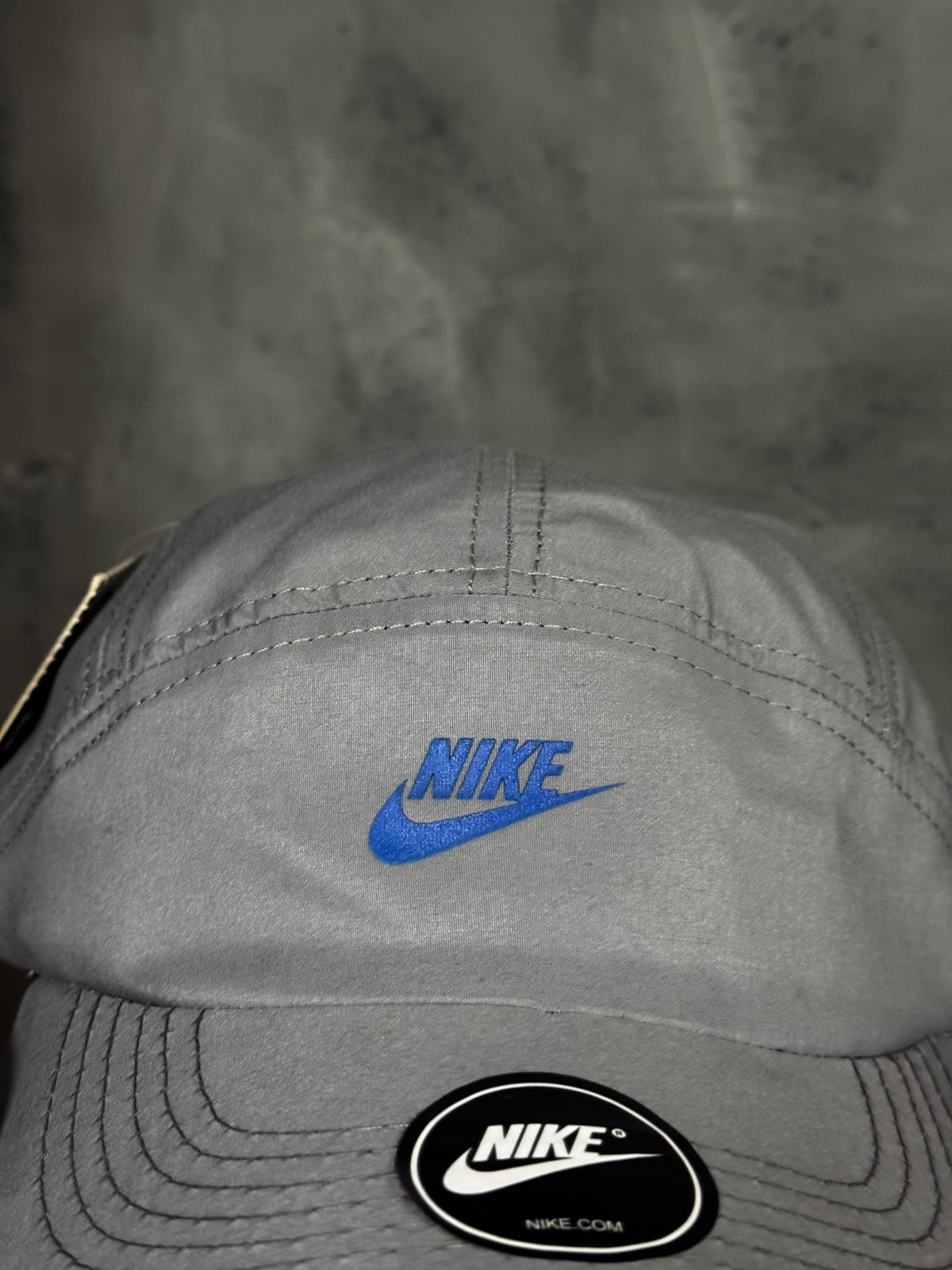 Boné Premium Nike Cinza