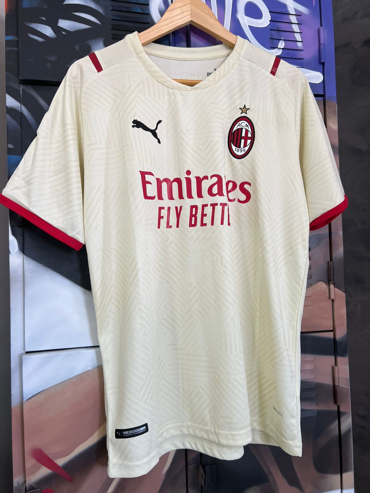 Milan II 2021 Puma Bege