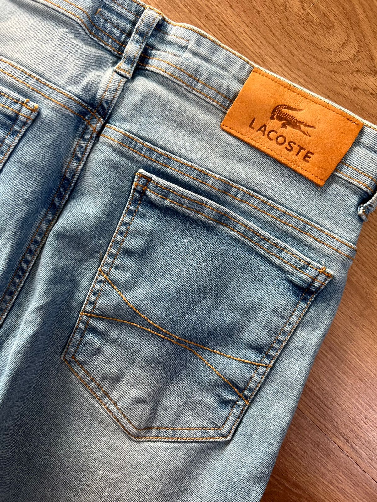 Calça jeans Lacoste Azul