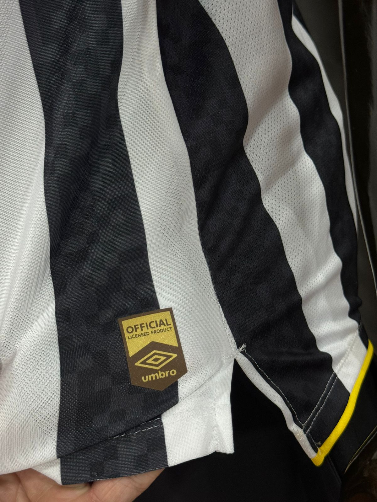 Modelo Jogador Santos II 2025/26 Umbro Preto