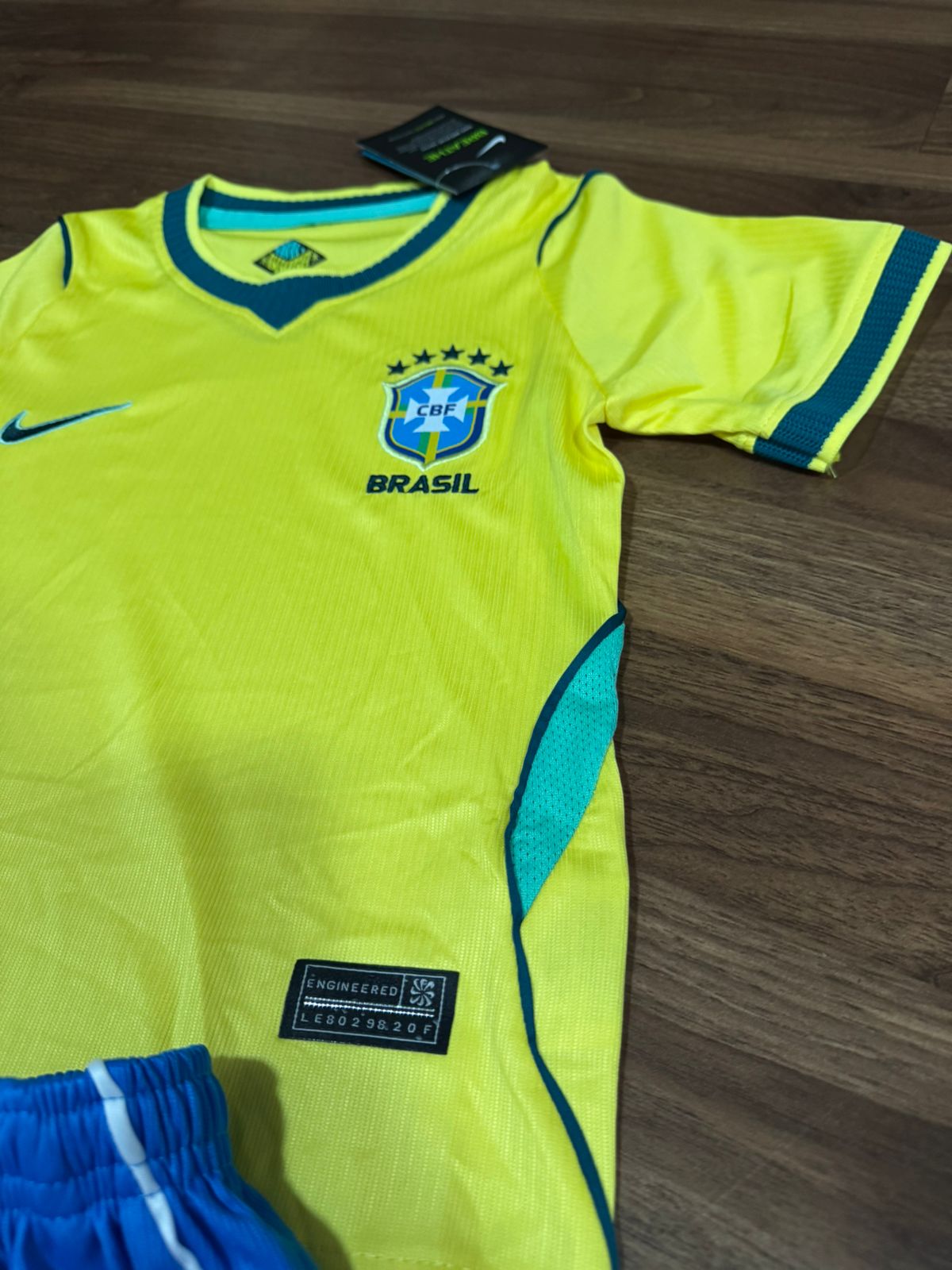 Conjunto Infantil Brasil I 2026/27 Nike Amarelo