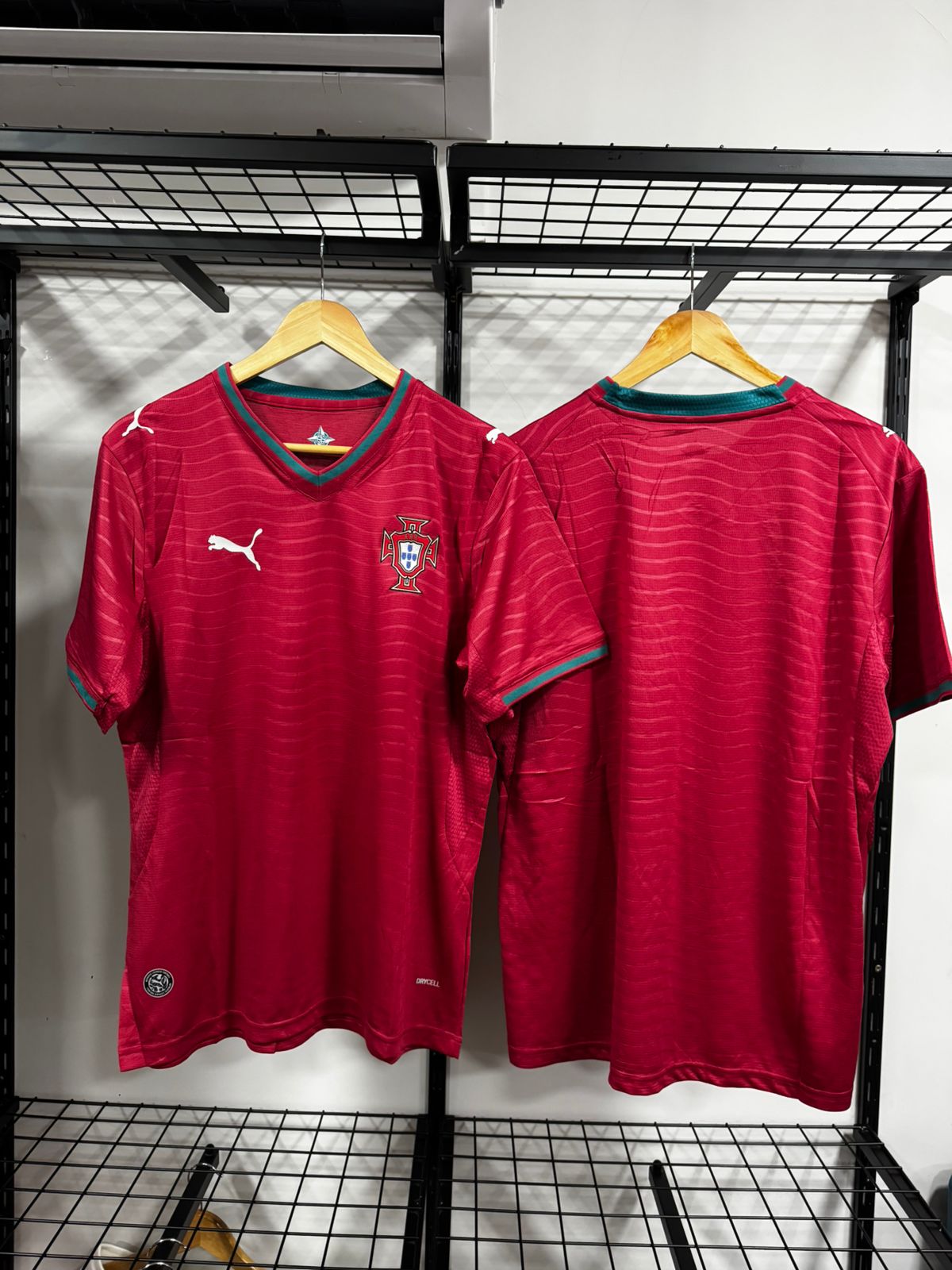 Camisa Portugal I 26/27 Puma Vermelha