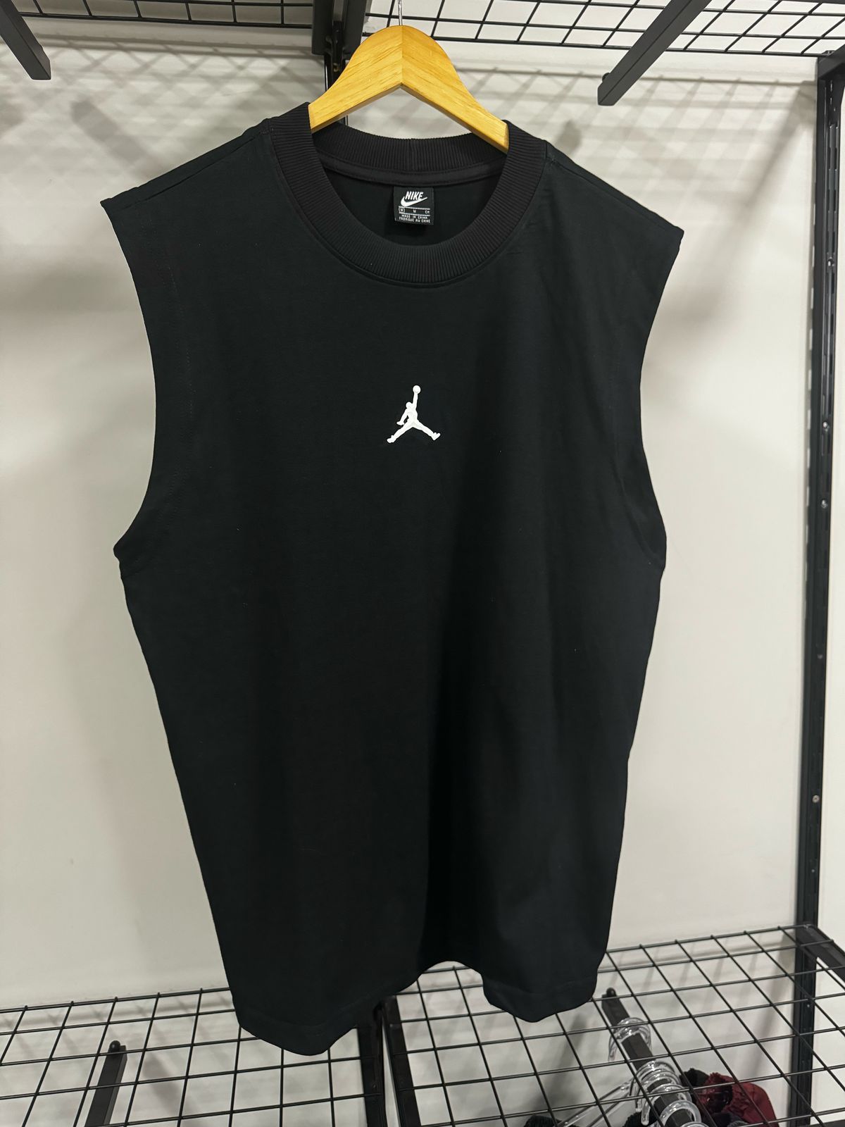 Regata Jordan Preto