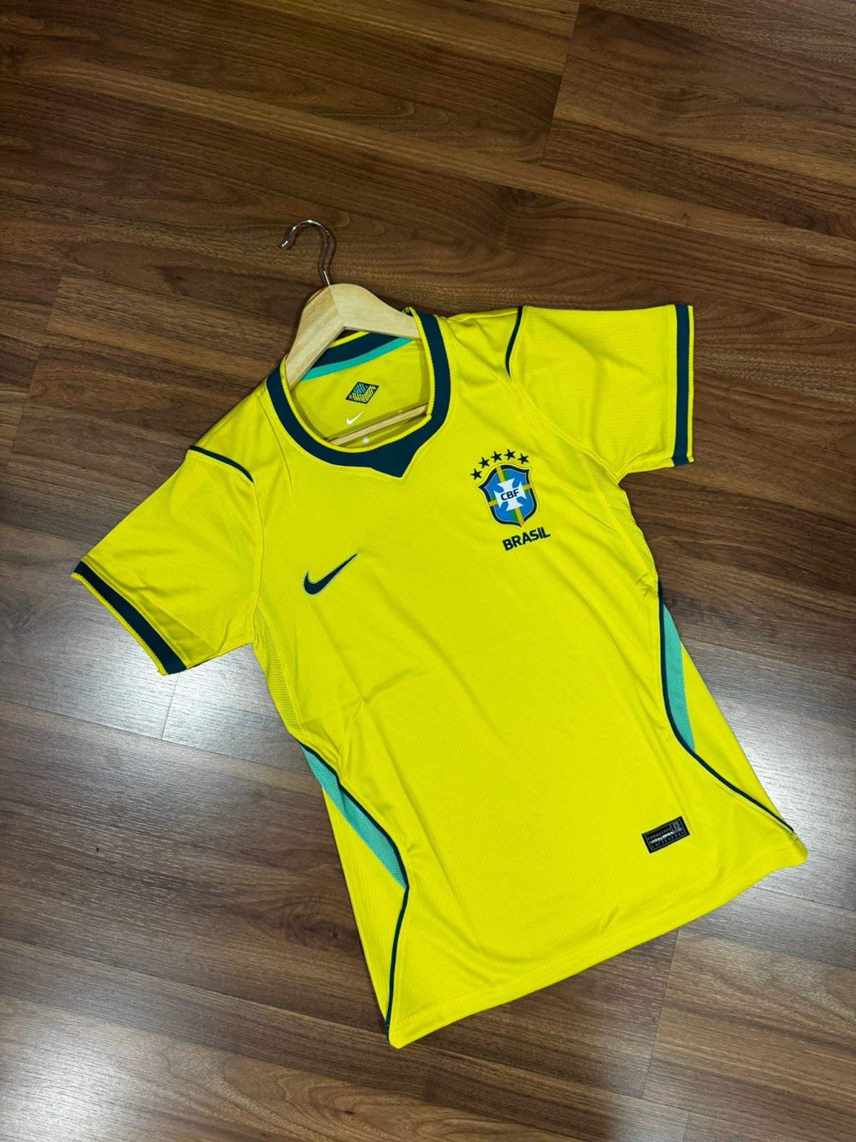 Feminina Brasil I 2026/27 Nike Amarelo