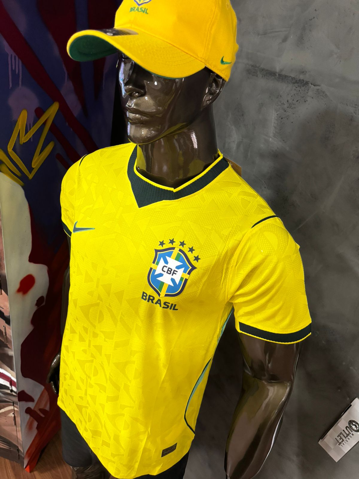 Brasil I 2026/27 Modelo Jogador Nike Amarela