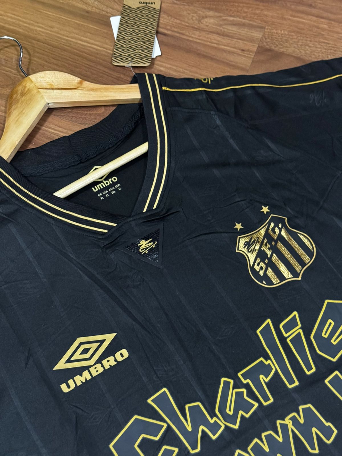 Santos  edição especial  24-25 Umbro Preto
