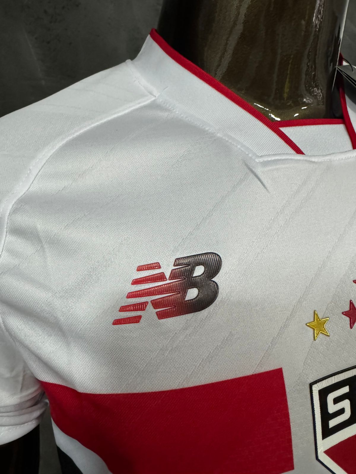 Camisa do São Paulo I 26/27 Modelo Jogador New Balance Branca