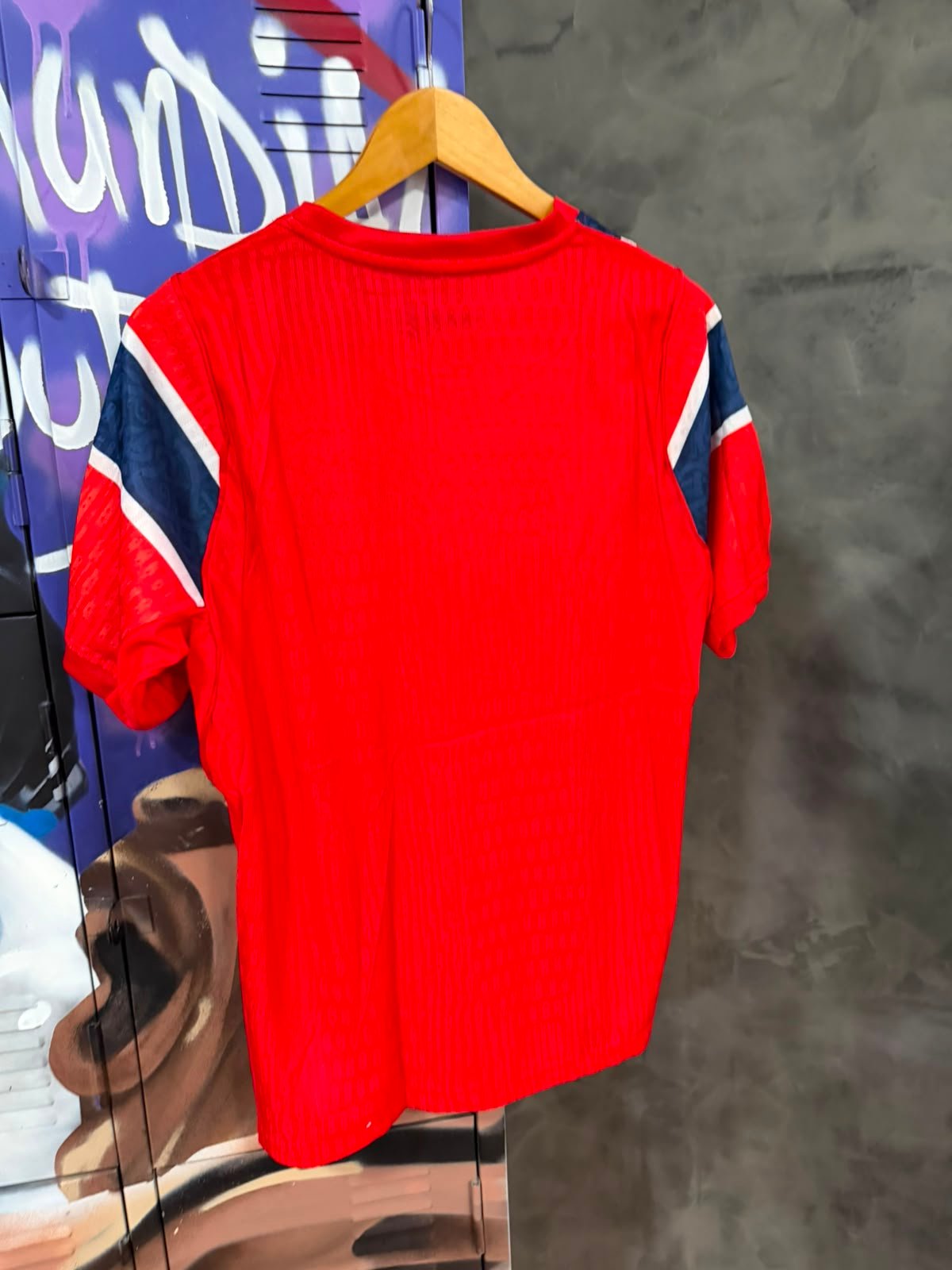Modelo Jogador Noruega Nike I 2026/27 Nike Vermelha