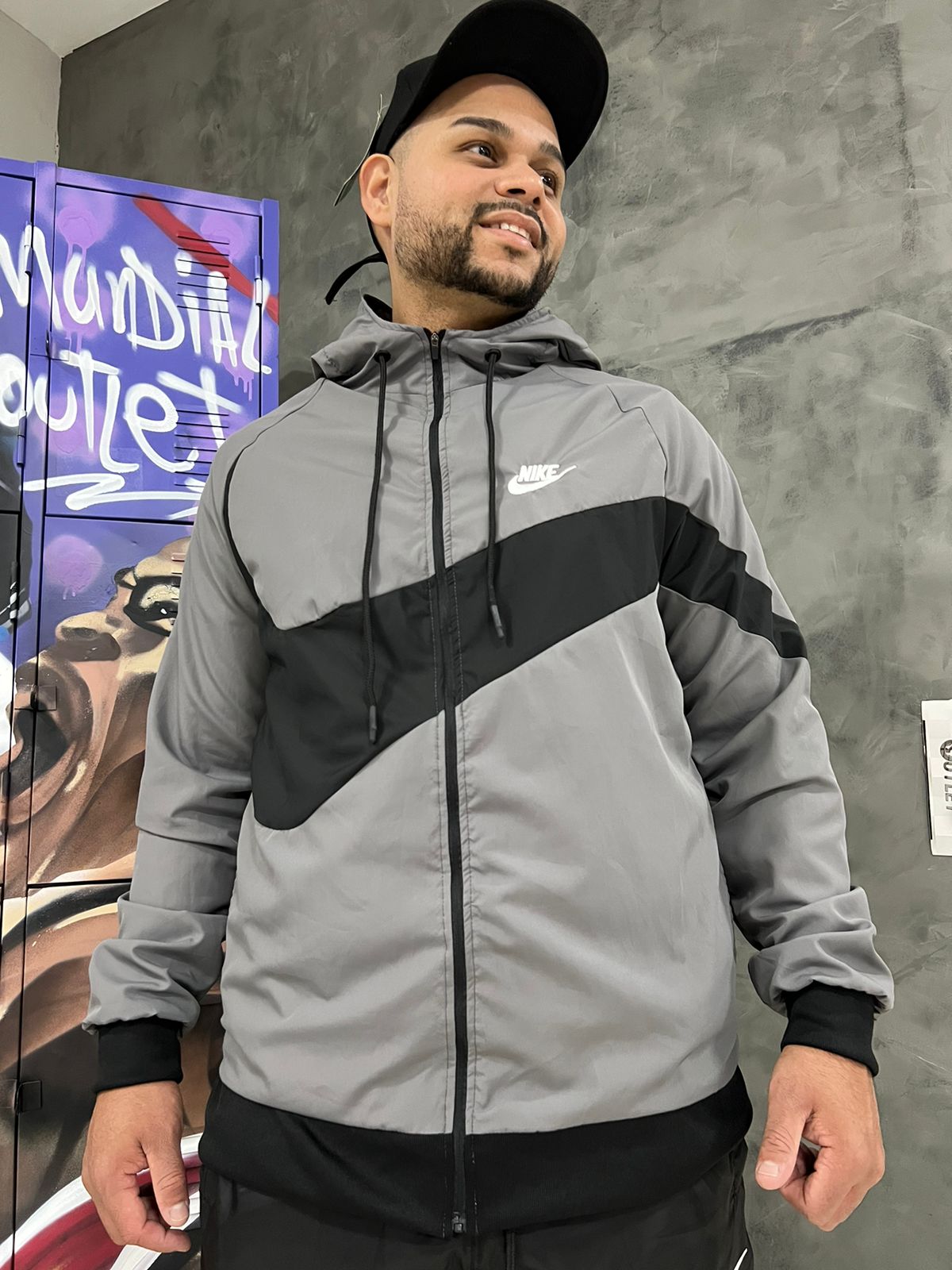 Corta Vento Importado Nike Cinza