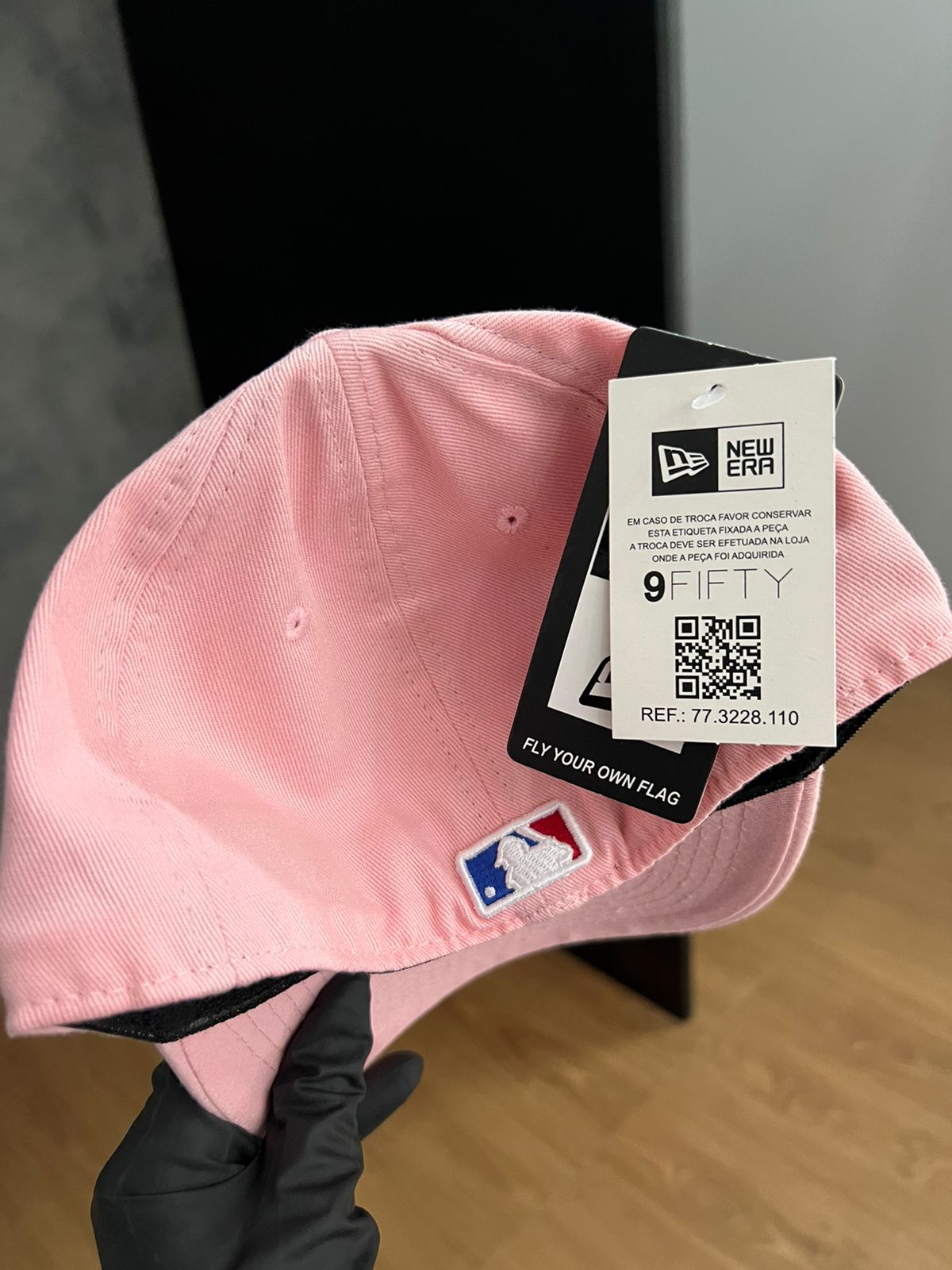 Fechado New Era Rosa