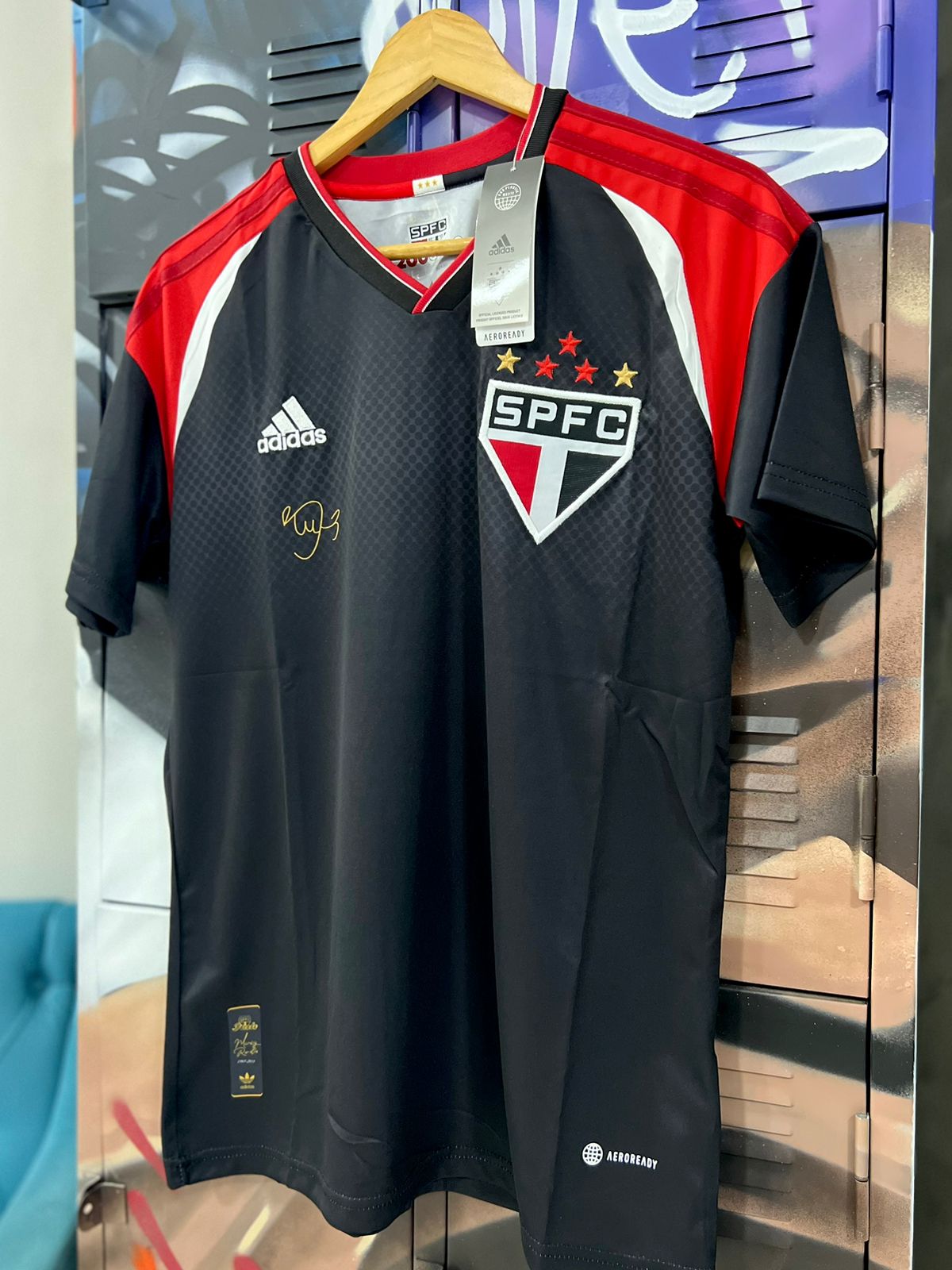 São Paulo edição especial Adidas Preto
