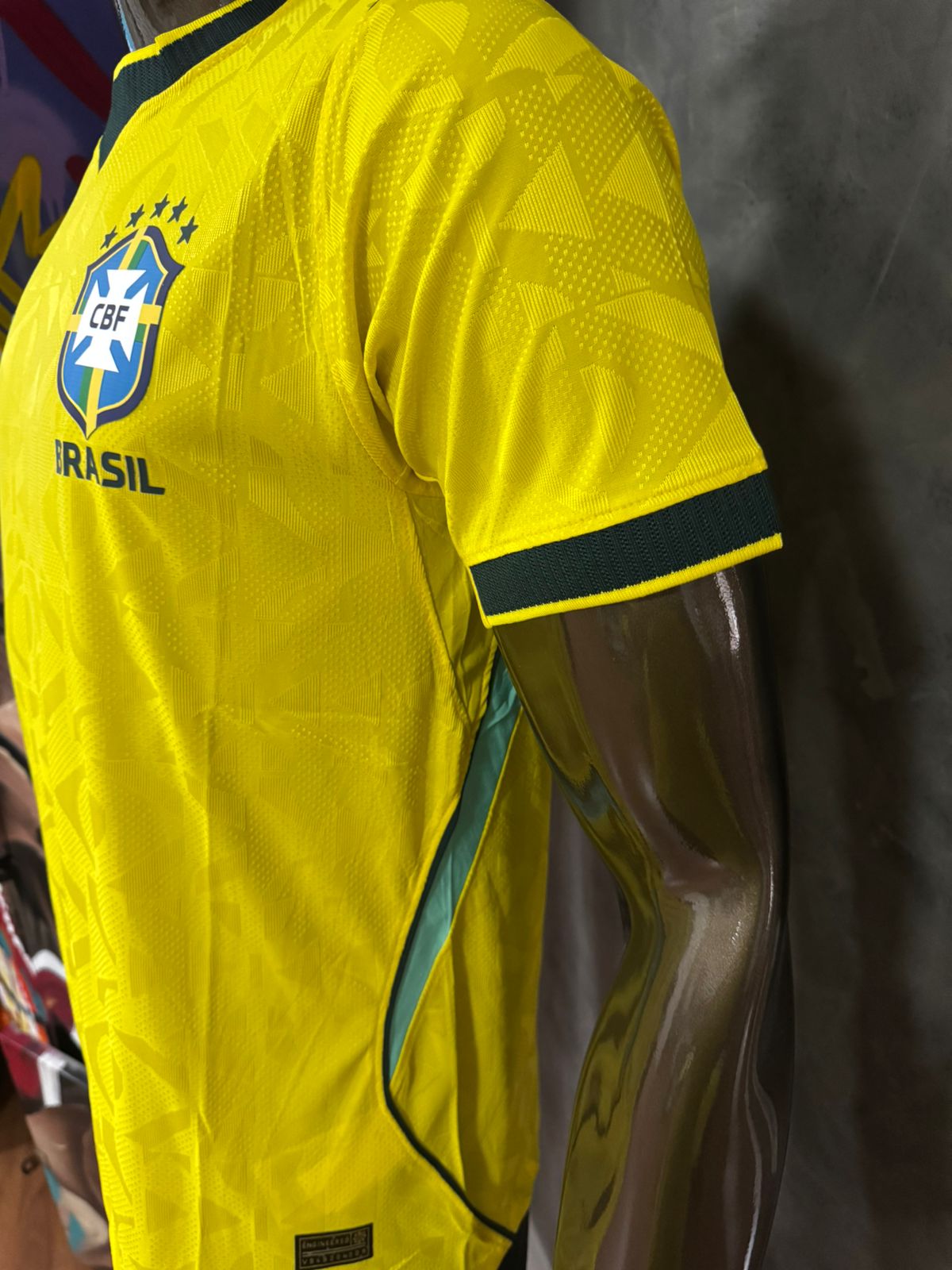 Brasil I 2026/27 Modelo Jogador Nike Amarela