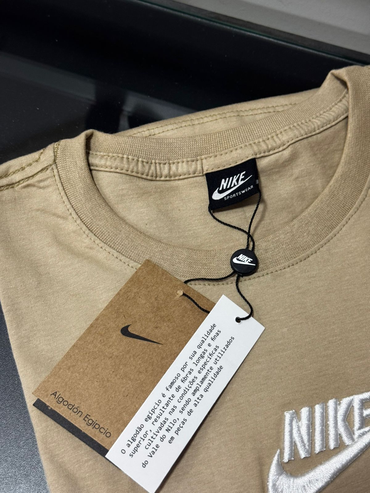 Linha strech americana Nike Bege