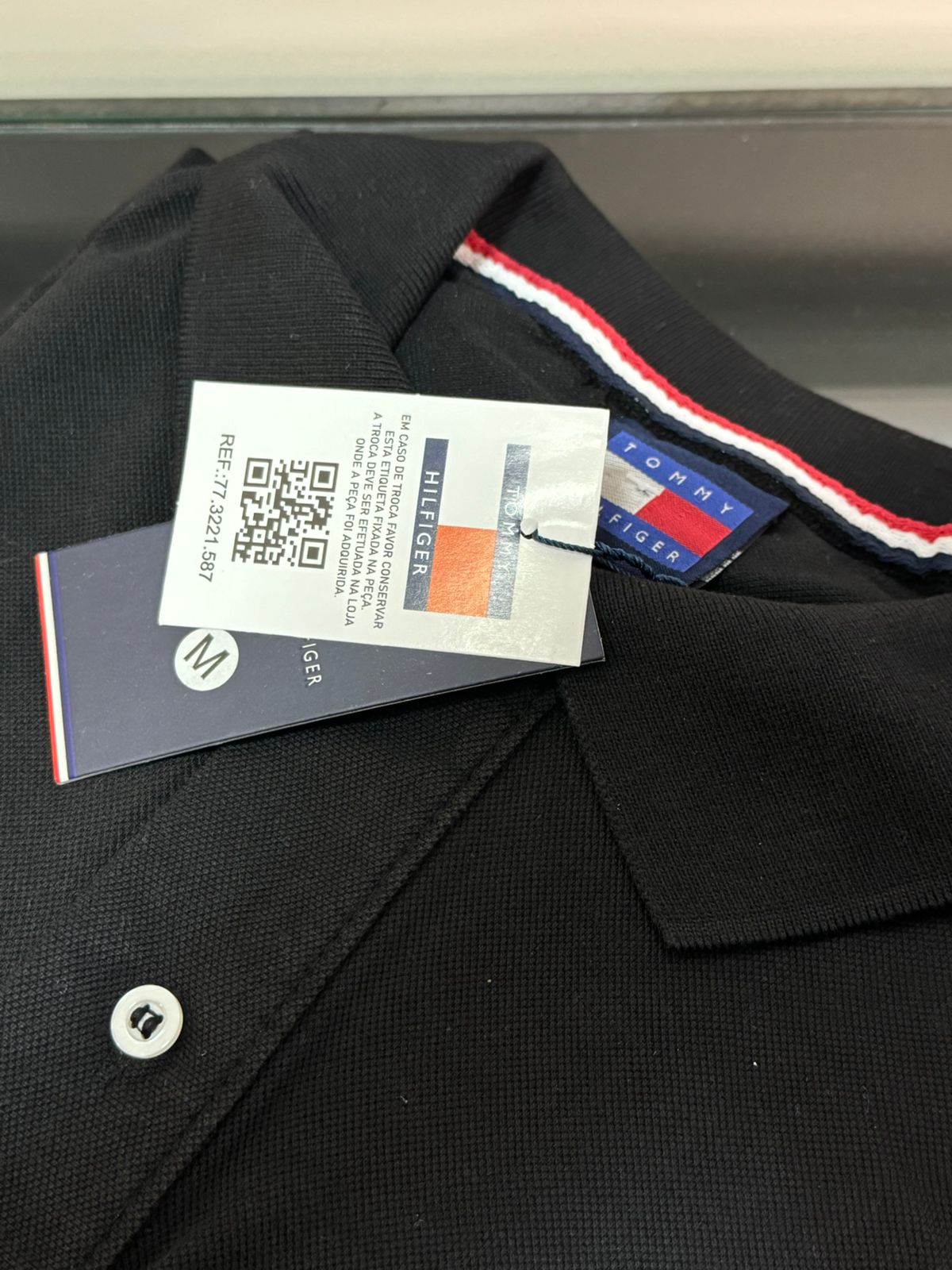 Gola Polo Tommy Preto