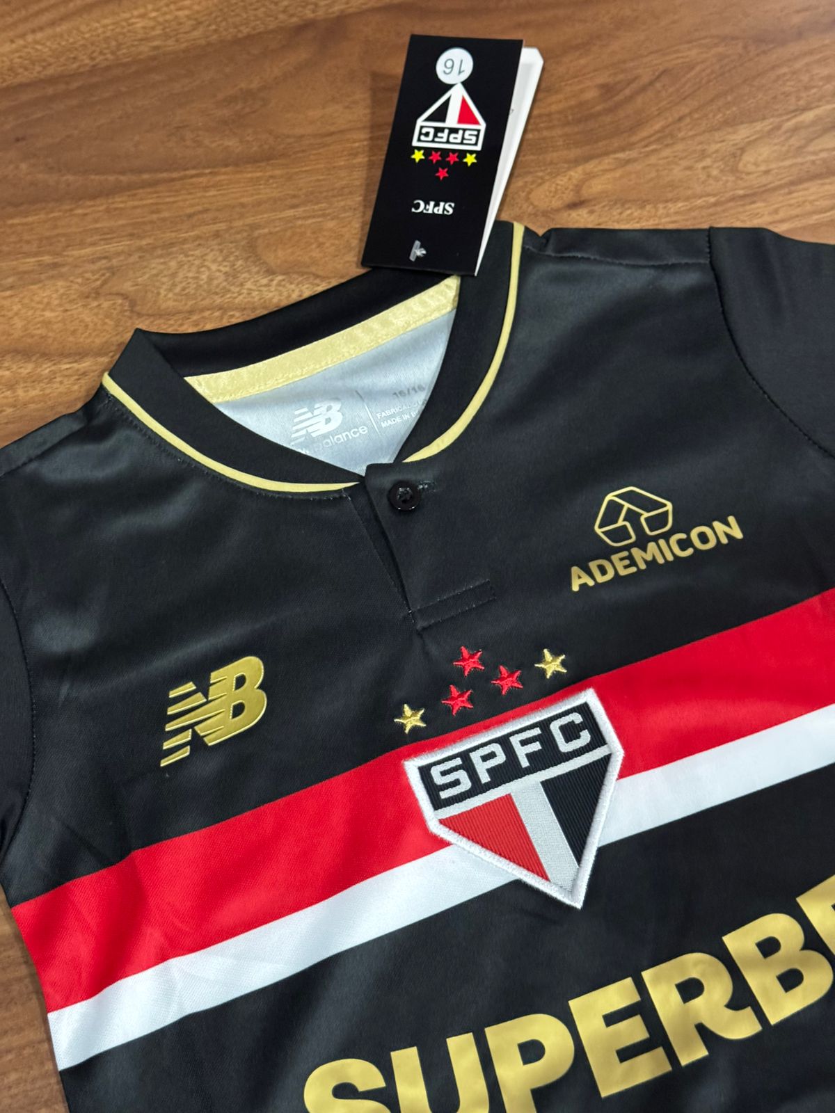 Conjunto São Paulo III 25/26 New Balance Preto