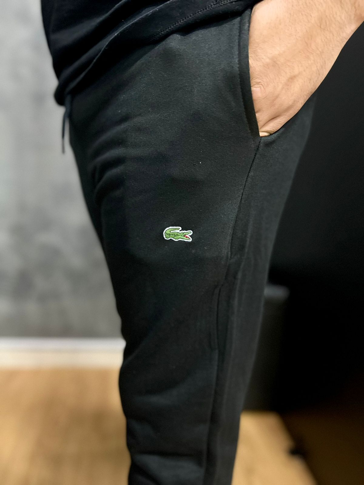Calça Moletom Lacoste Preto