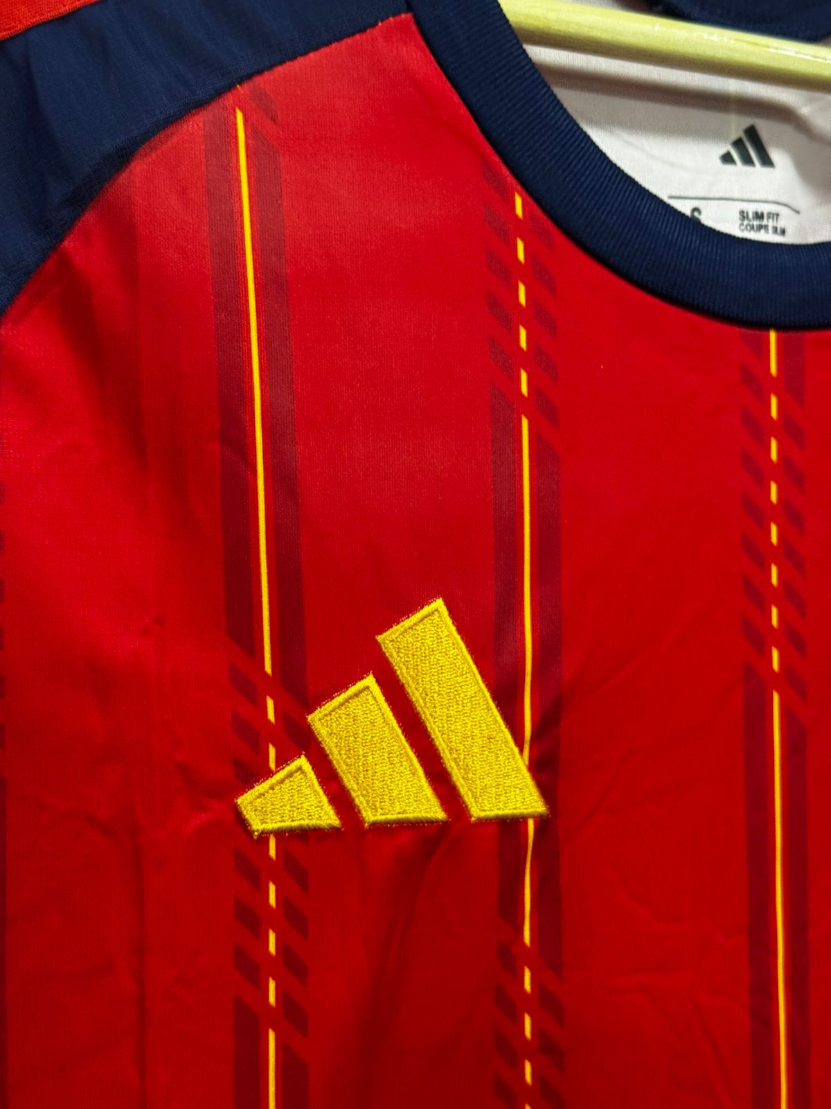 Camisa Seleção Espanha Home 2026 Adidas Vermelha