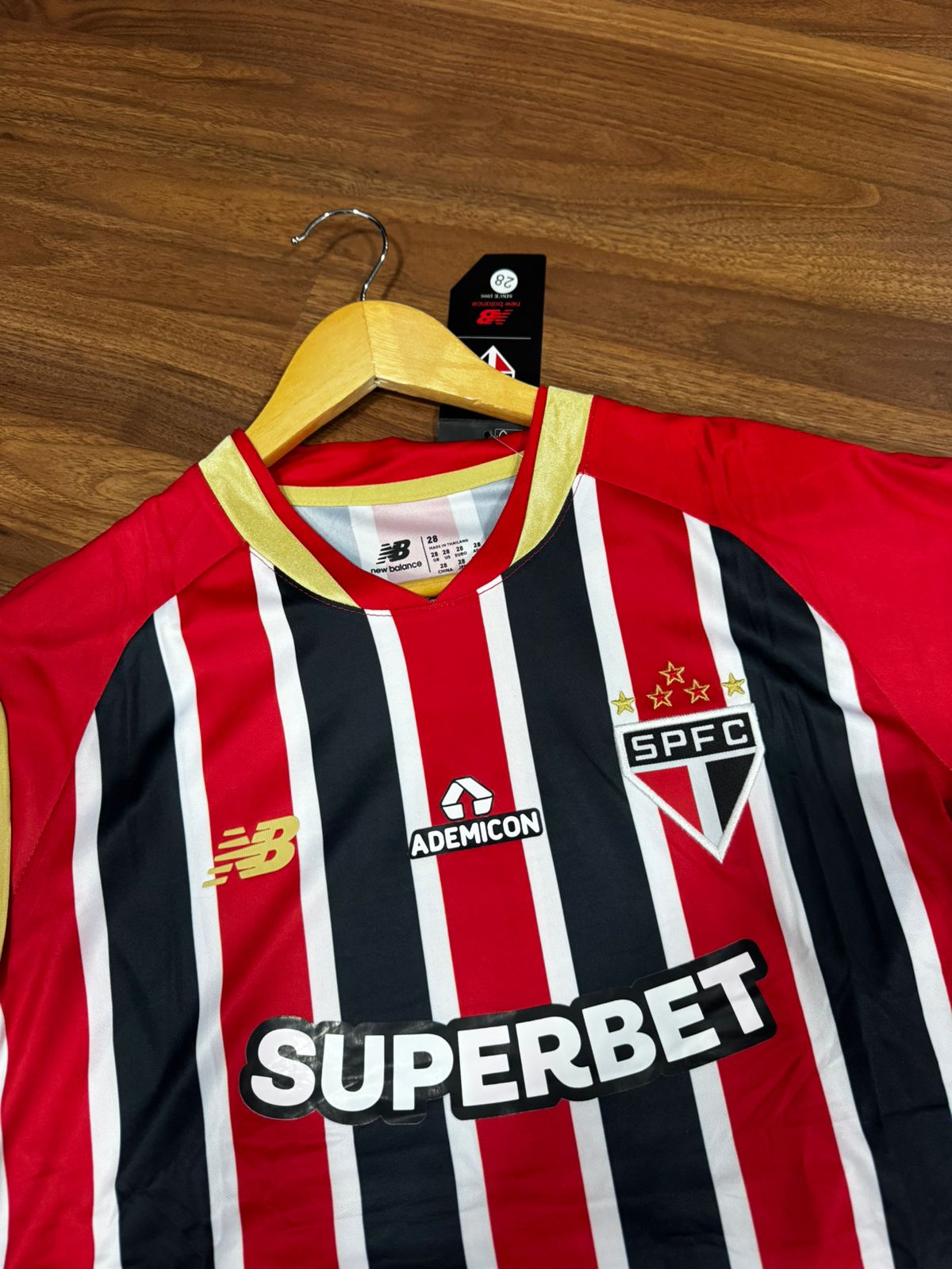 Conjunto Infantil  São Paulo II 25/26 New Balance Vermelha