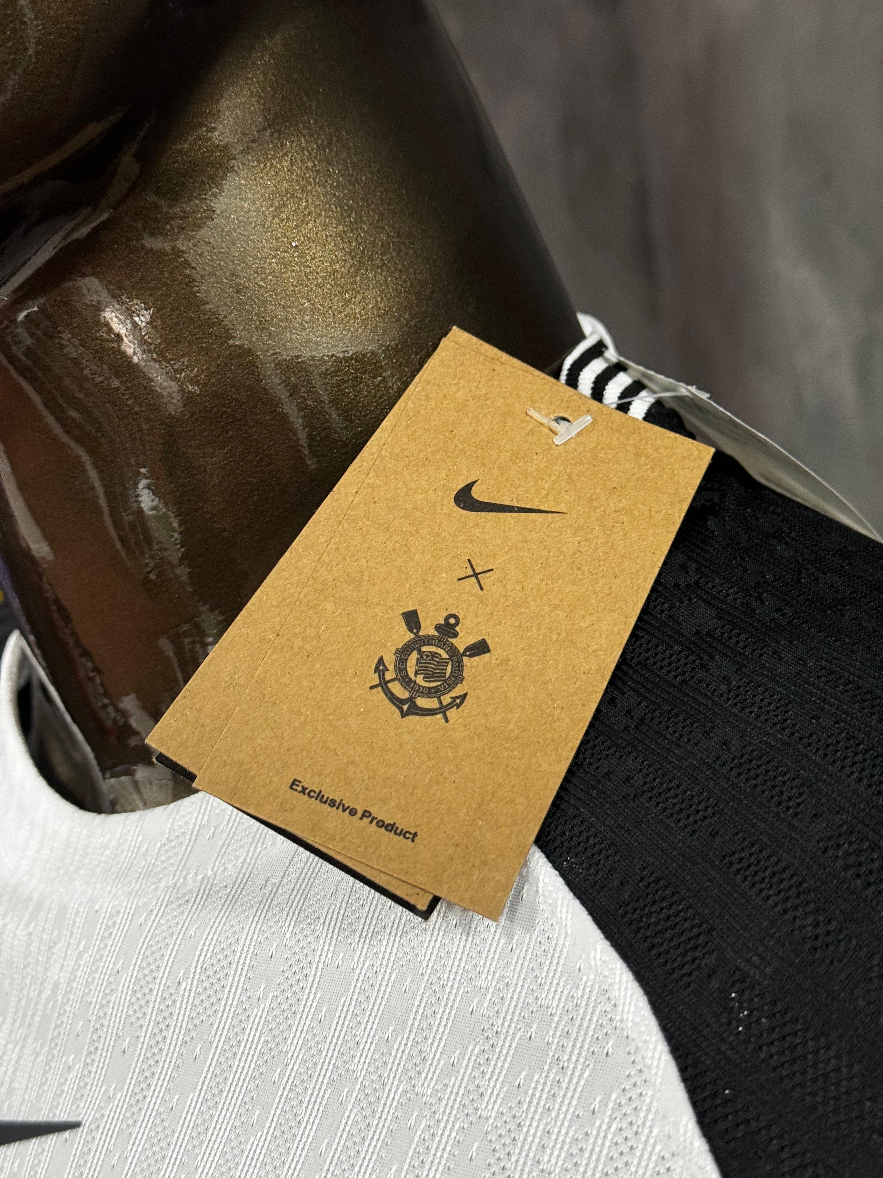 Modelo Jogador Corinthians I 2025/26 Nike Branco