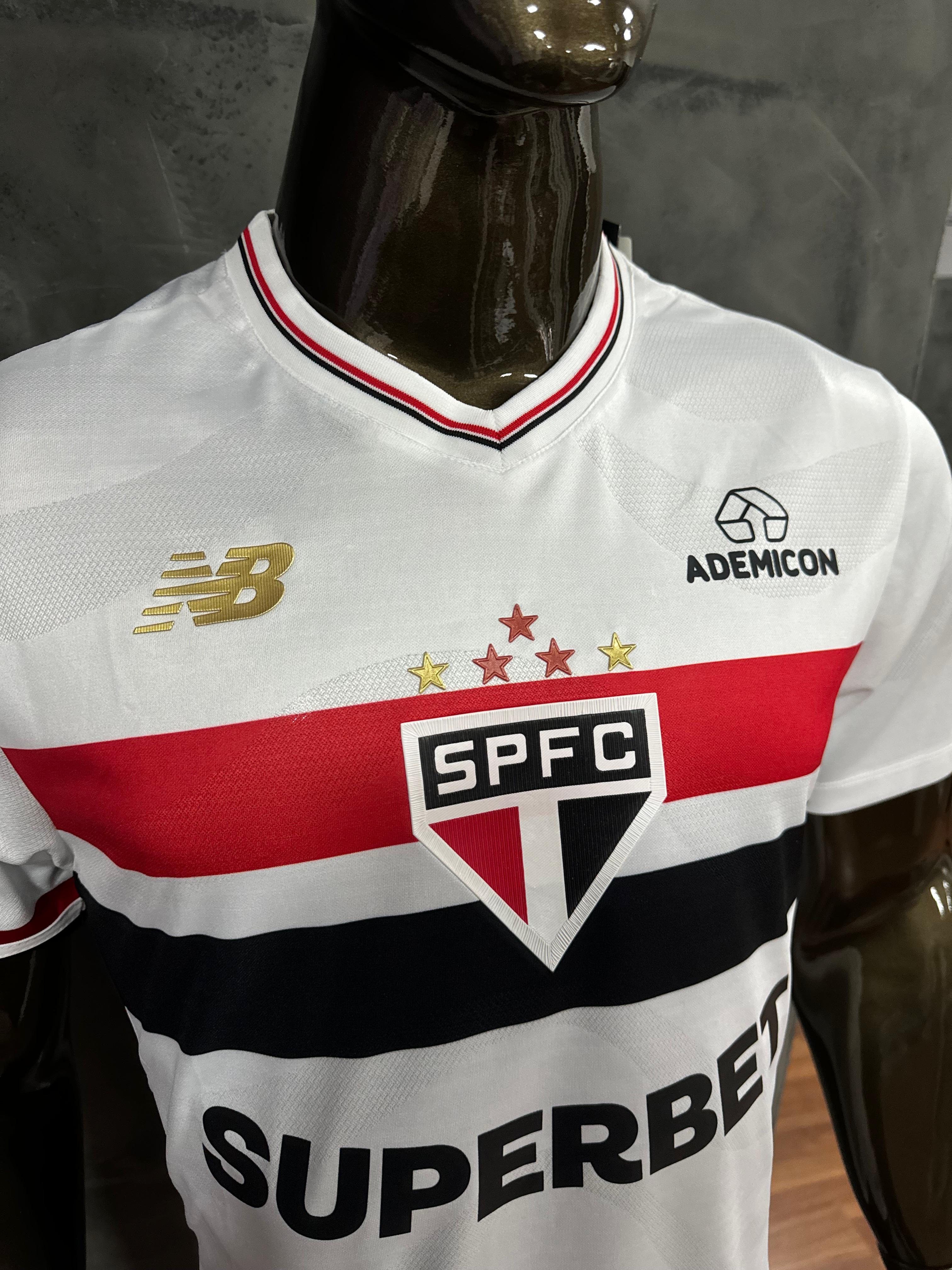 São Paulo 25/26 Modelo Jogador New Balance Branca