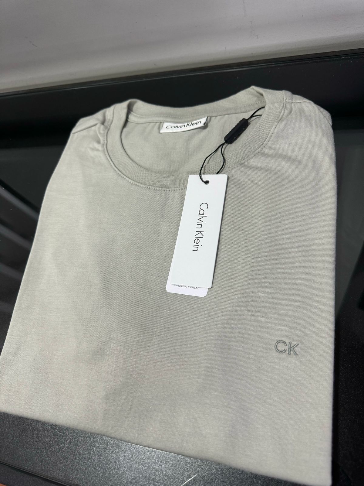 Camiseta Seda Pima Calvin Klein Cinza