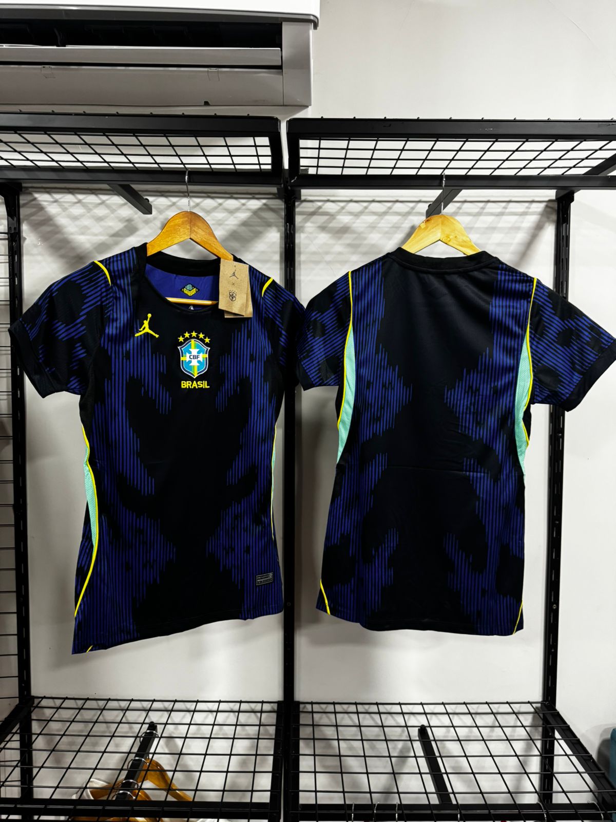 Camisa Feminina Brasil Jordan II 2026/27 Jordan Azul