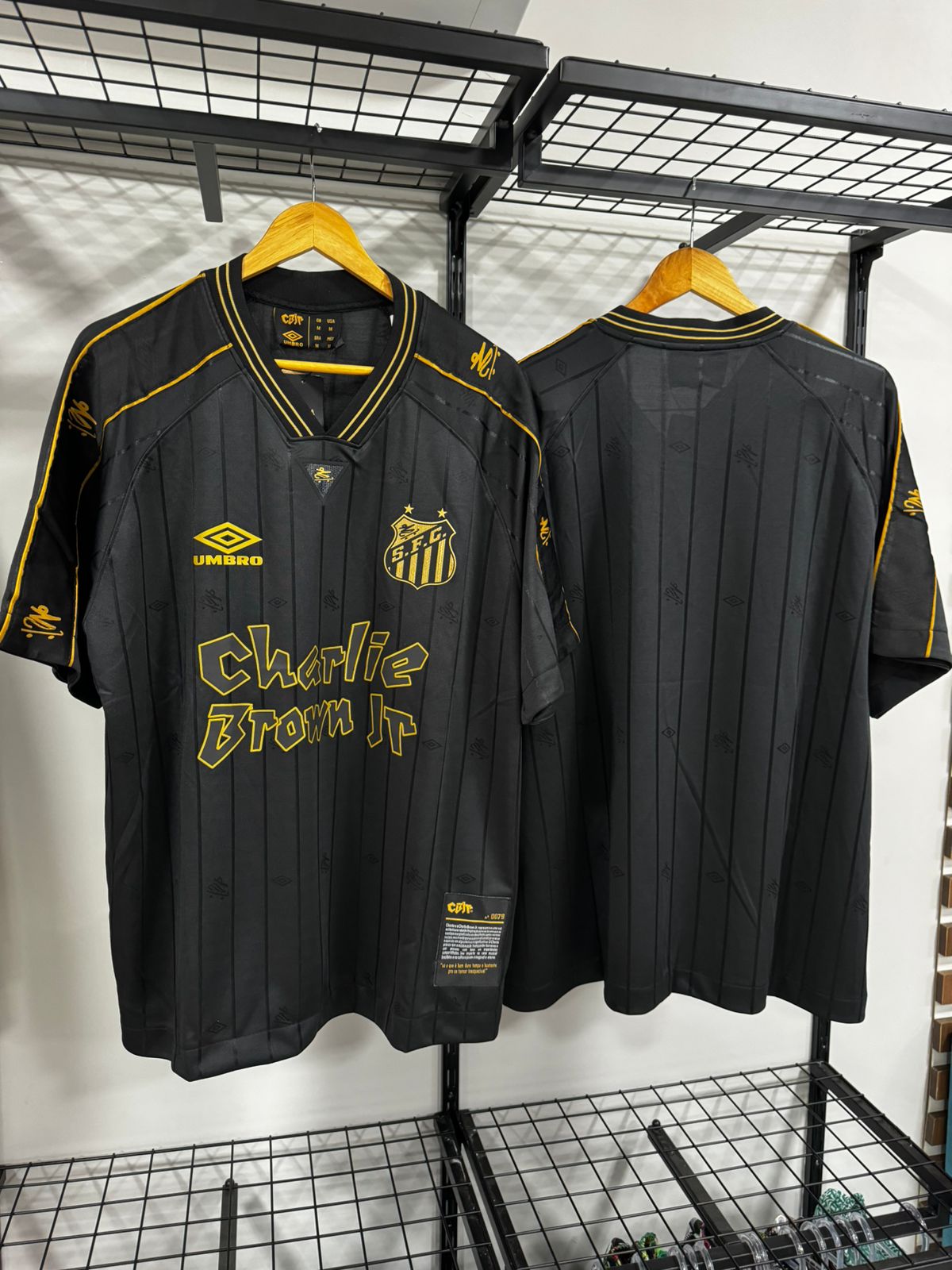 Santos Charlie Brown Jr - 24/25 Umbro Preto