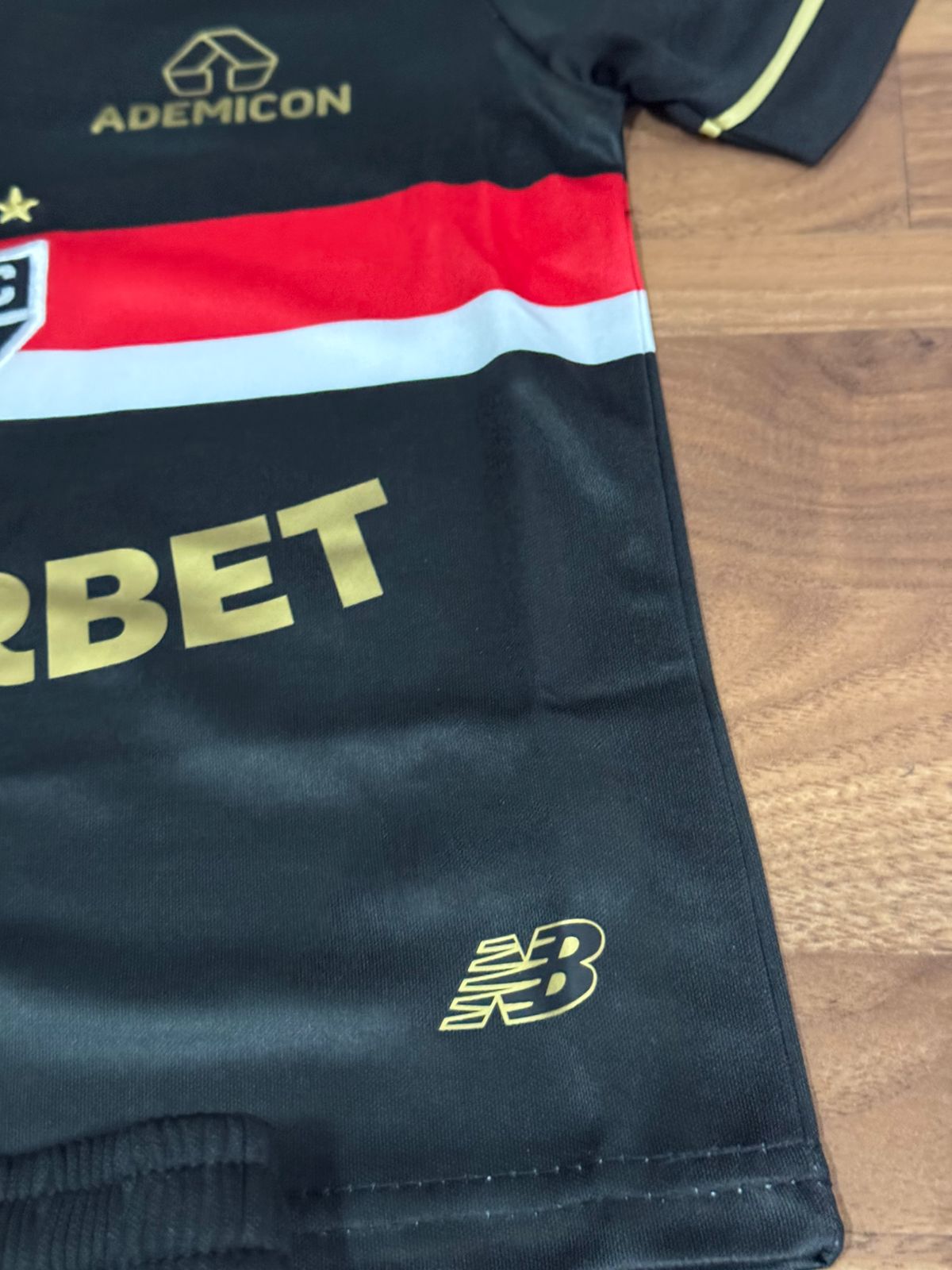 Conjunto São Paulo III 25/26 New Balance Preto