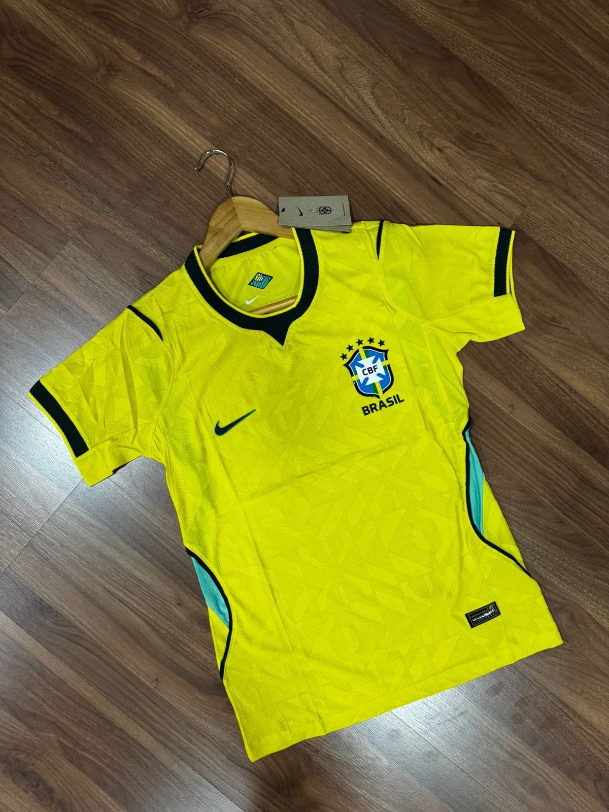 Feminina Brasil I 2026/27 Modelo Jogador Nike Amarelo