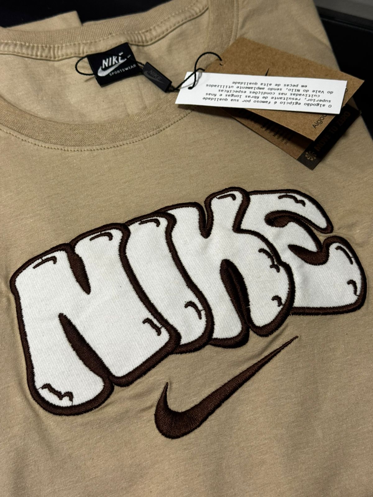 Linha strech americana Nike Bege