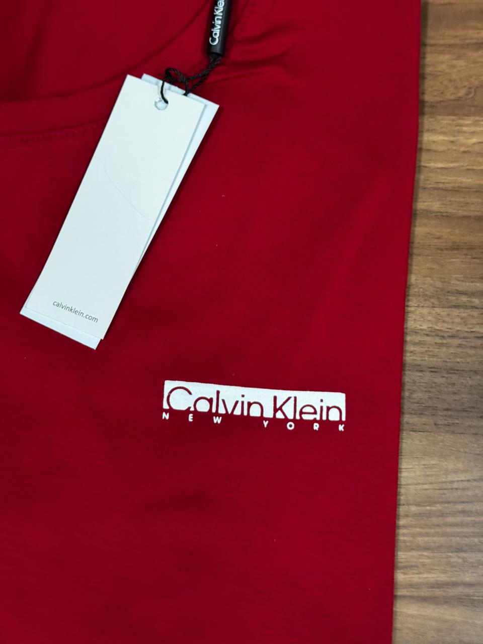 Camiseta Seda Pima Calvin Klein Vermelho