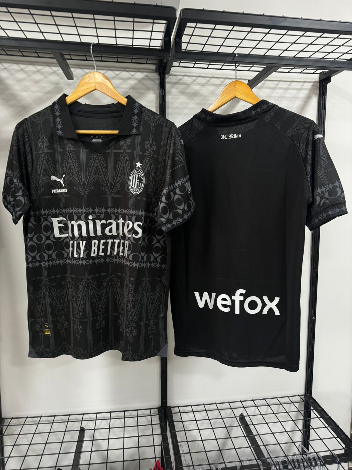 Milan 2024/25 Puma Preto
